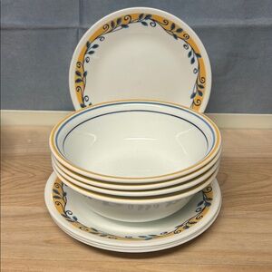 CASA FLORA by Corelle dinnerware